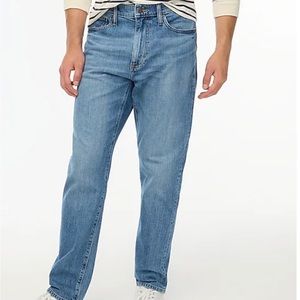 NWT J. Crew Relaxed Fit Jeans 31 x 30